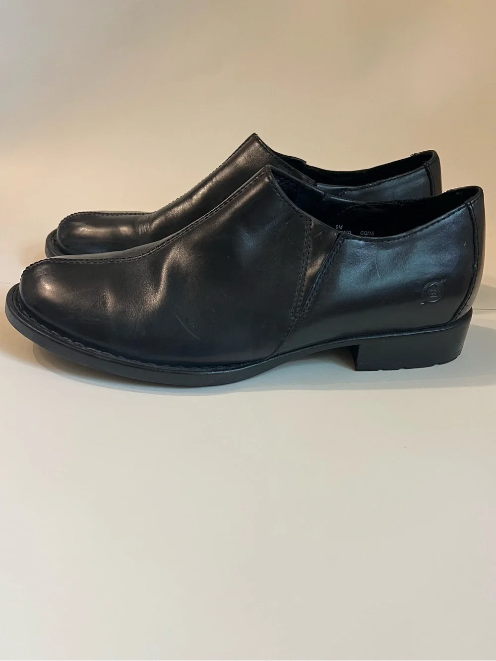 Born Black Leather Slip-On Woman’s Loafer Low Boot Shoes Size 9